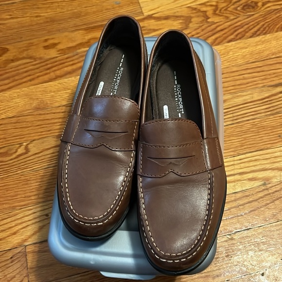 MEN'S CLASSIC PENNY LOAFER - Picture 2 of 3